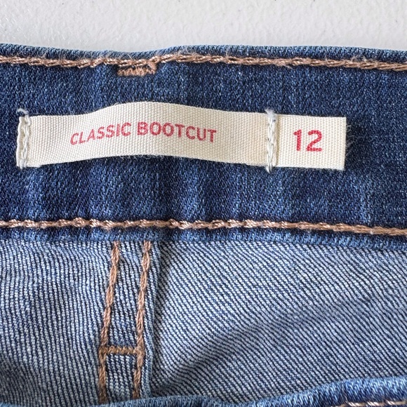 Levi Classic Bootcut Women Size 12 Dark Wash Denim Casual Teacher School - Picture 2 of 12
